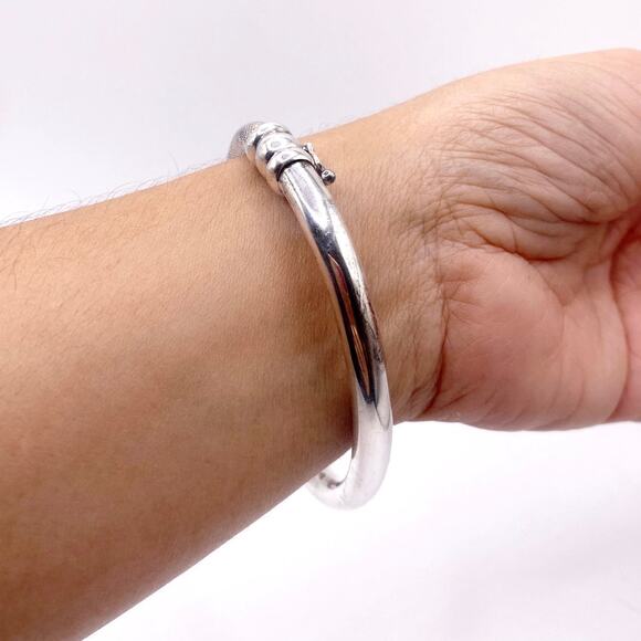 Vintage Sterling Silver Bangle Half Hollow and Half Mesh 8” - Picture 4 of 5